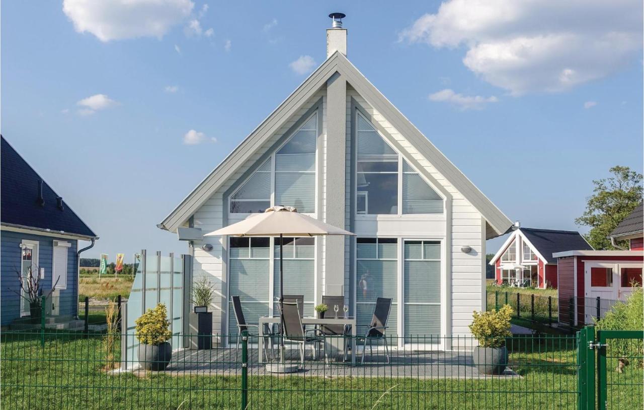 Beach Front Home In Zerpenschleuse With Wifi Exteriér fotografie